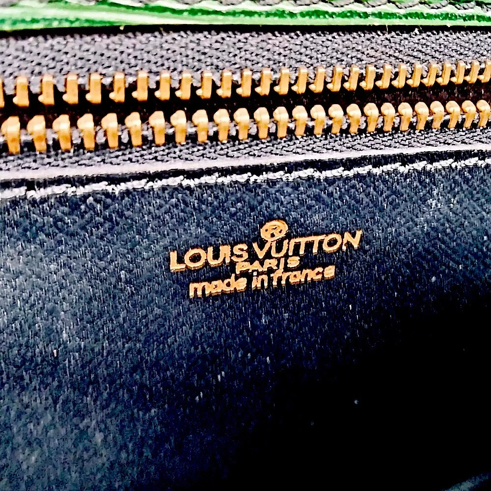 LOUIS VUITTON Borneo Green Epi Leather Ambassador Top Handle Laptop Briefcase